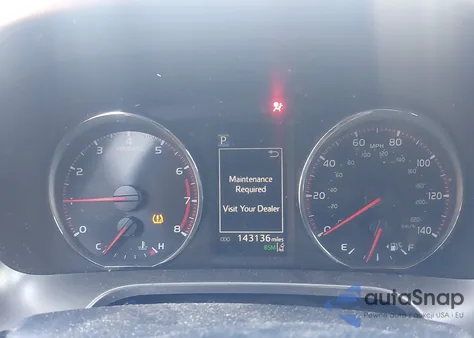 2018 Toyota Rav4 Se из США, поврежденный, VIN JTMNFREV5JJ190953